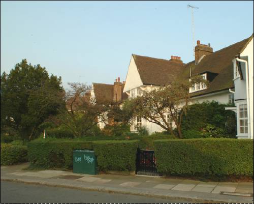 40+ Temple Fortune Hill